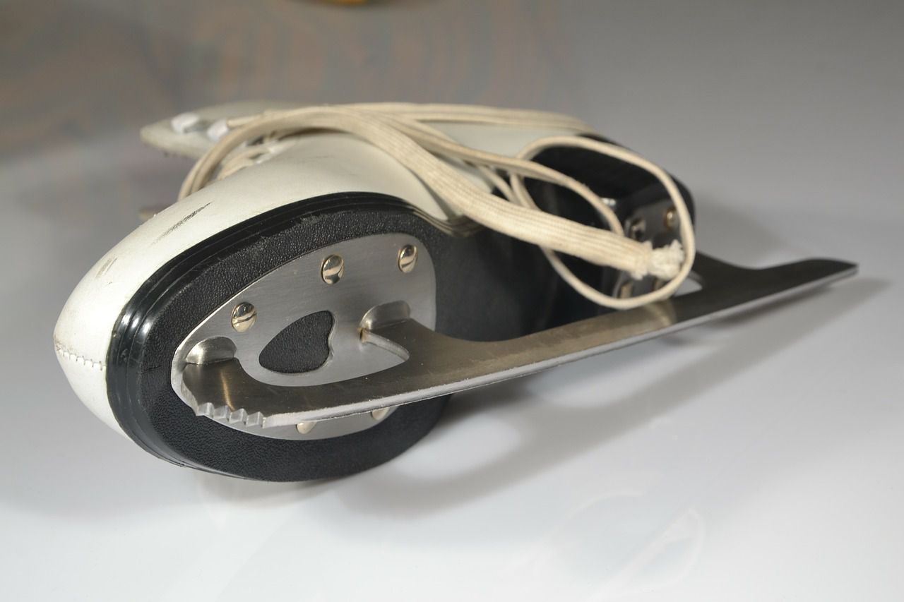 Haus, Garten & mehr - Schlittschuhservice